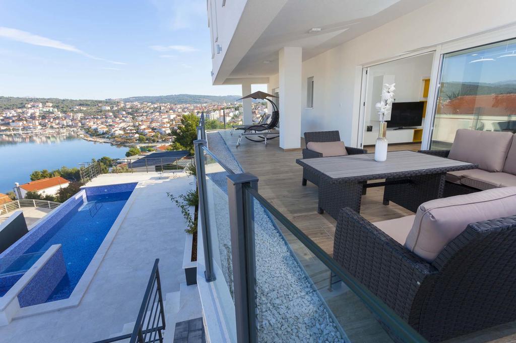 Apartment Solis Okrug Gornji Τρογκίρ Εξωτερικό φωτογραφία